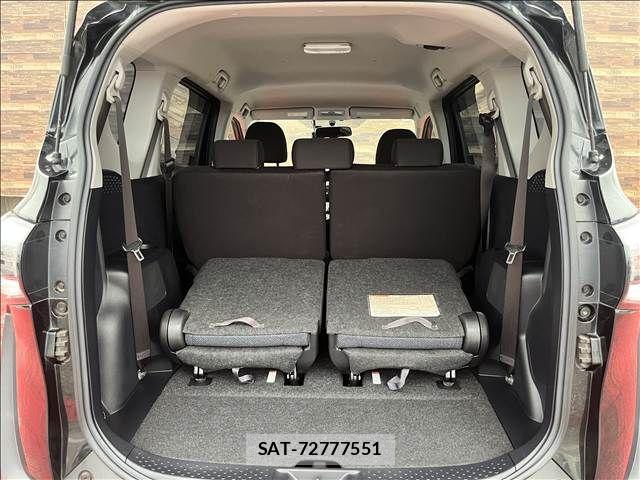 Toyota SIENTA 2017-03 8831590-27