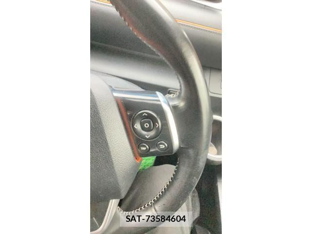 Toyota SIENTA 2019-12 8831560-11
