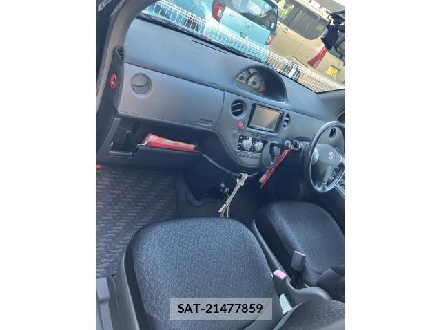 Toyota SIENTA 2012-05 8831594-9