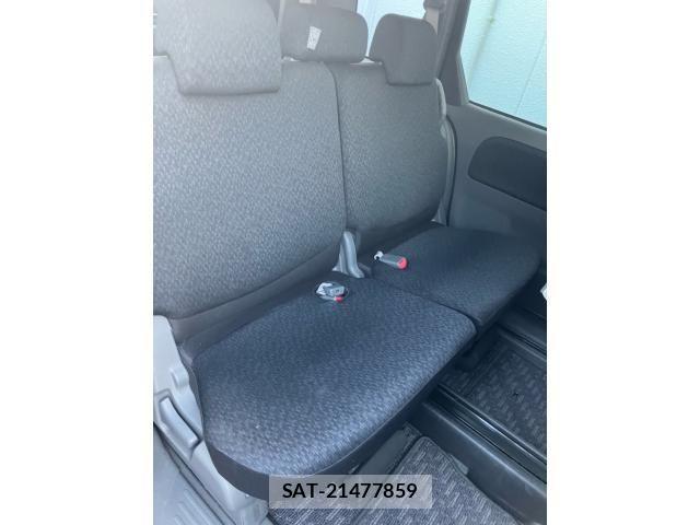 Toyota SIENTA 2012-05 8831594-4