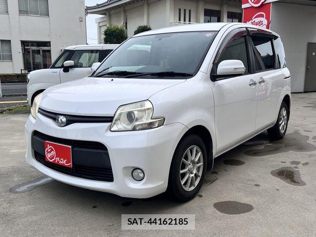Toyota SIENTA 2012-06 8831593-0