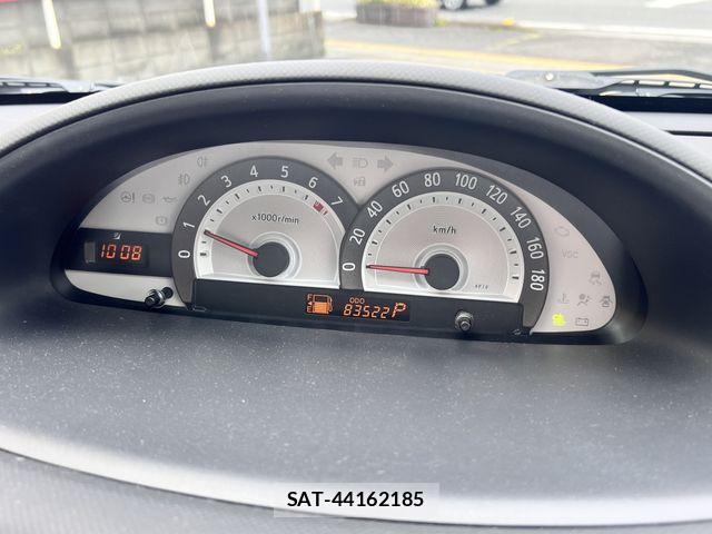 Toyota SIENTA 2012-06 8831593-3
