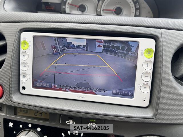 Toyota SIENTA 2012-06 8831593-5