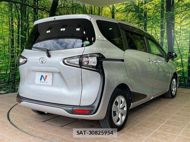 Toyota SIENTA 2019-11 8831562-17