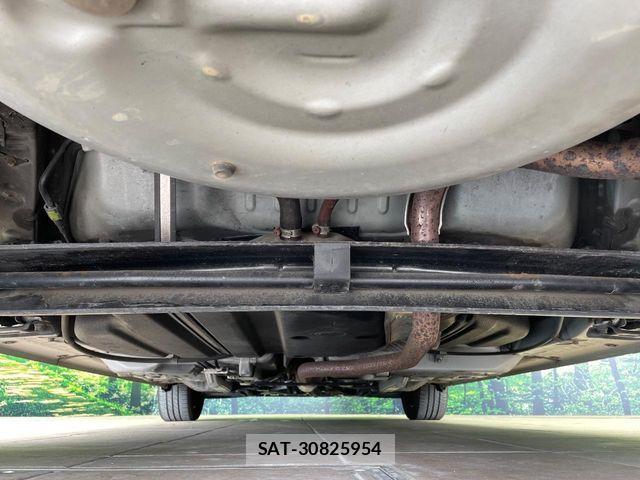 Toyota SIENTA 2019-11 8831562-19