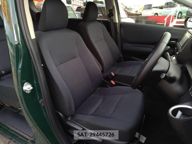 Toyota SIENTA 2016-12 8831572-12