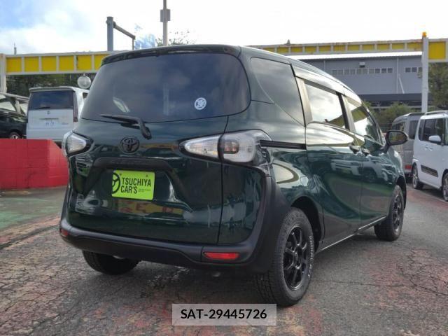 Toyota SIENTA 2016-12 8831572-1
