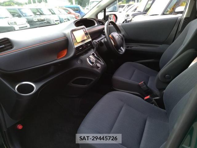 Toyota SIENTA 2016-12 8831572-21