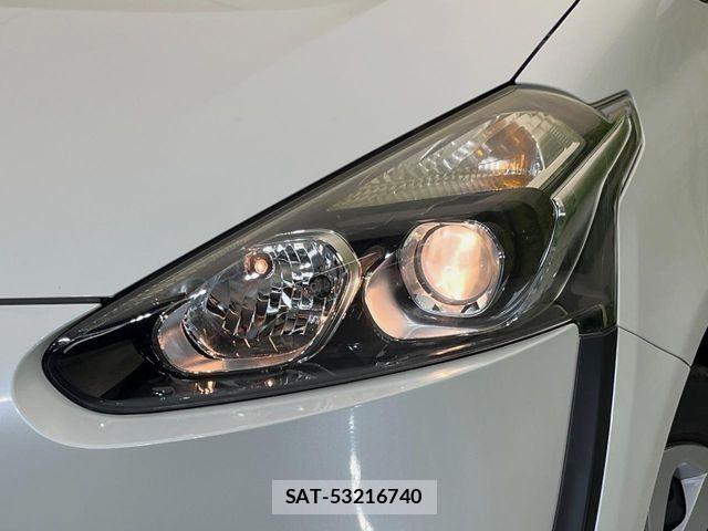 Toyota SIENTA 2018-08 8831578-12