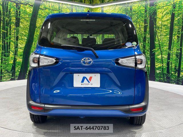 Toyota SIENTA 2018-01 8831582-16