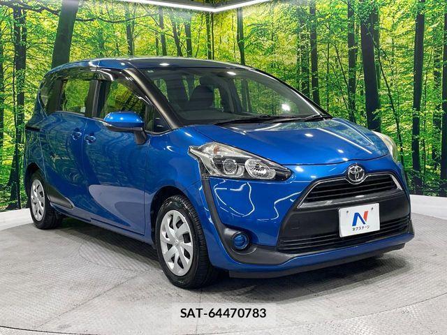 Toyota SIENTA 2018-01 8831582-17