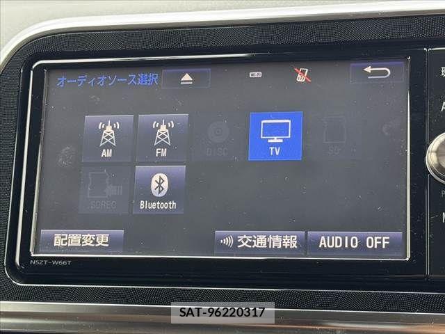Toyota SIENTA 2016-11 8831571-22