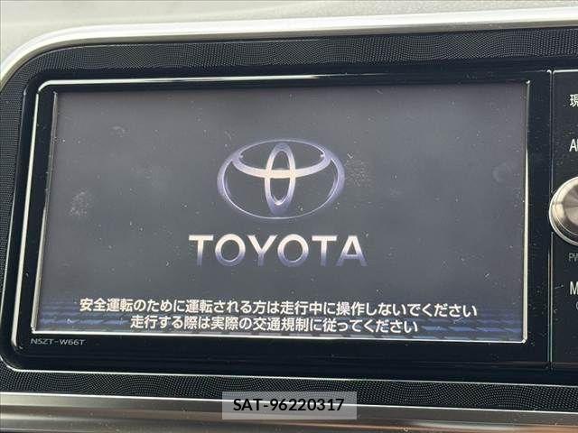 Toyota SIENTA 2016-11 8831571-2