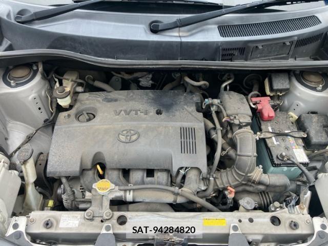 Toyota SIENTA 2013-09 8831596-23