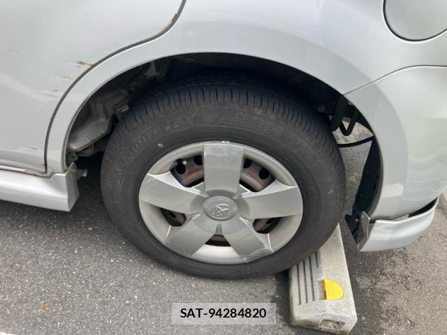 Toyota SIENTA 2013-09 8831596-6