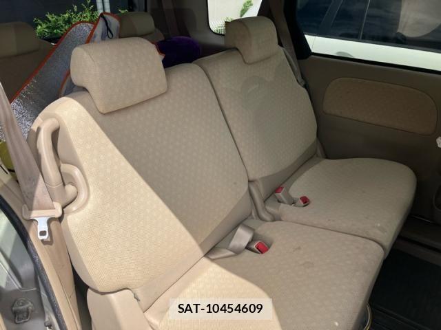 Toyota SIENTA 2006-07 8831597-17