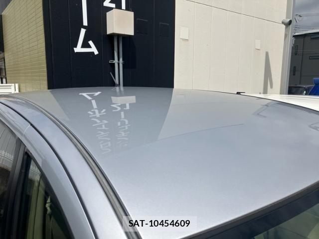 Toyota SIENTA 2006-07 8831597-5
