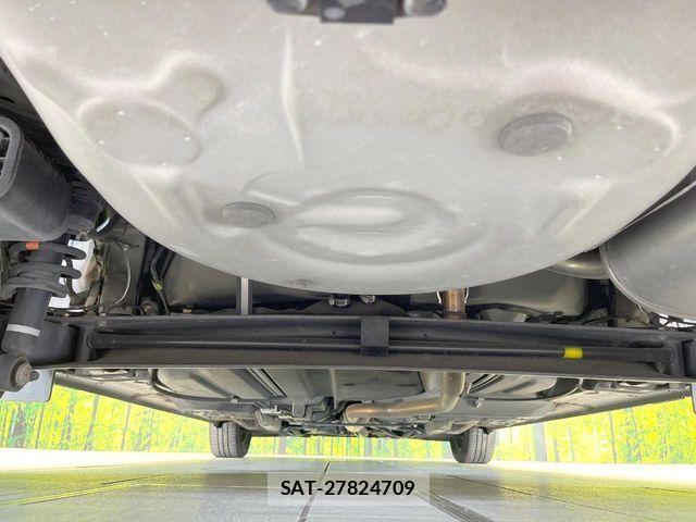 Toyota SIENTA 2016-04 8831581-19