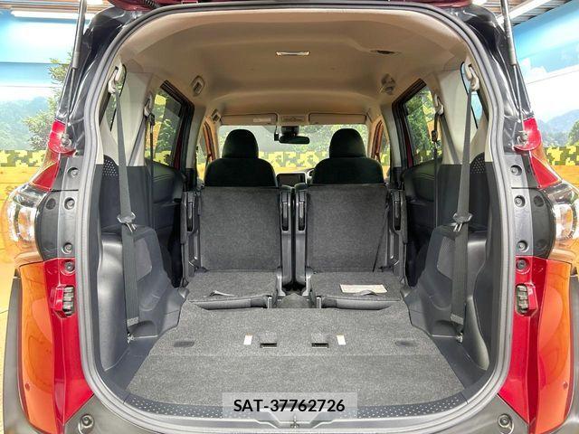 Toyota SIENTA 2019-06 8850633-11