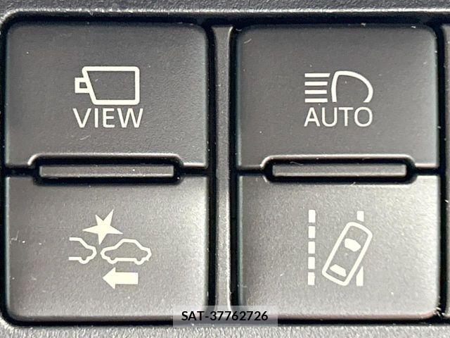 Toyota SIENTA 2019-06 8850633-5