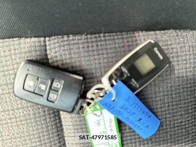 Toyota SIENTA 2019-11 8850637-9