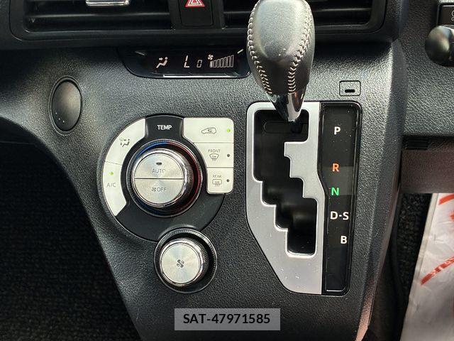 Toyota SIENTA 2019-11 8850637-14