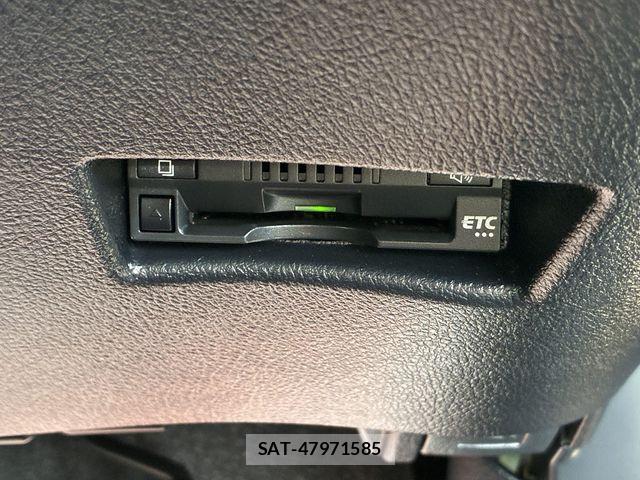 Toyota SIENTA 2019-11 8850637-18