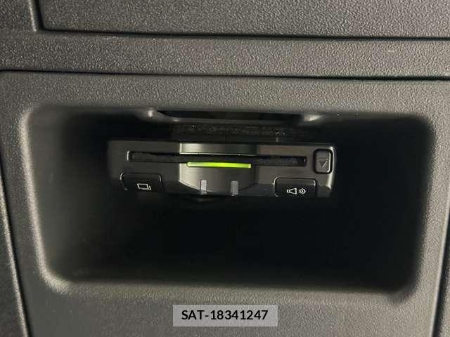 Toyota SIENTA 2013-09 8850638-13