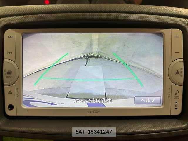 Toyota SIENTA 2013-09 8850638-19