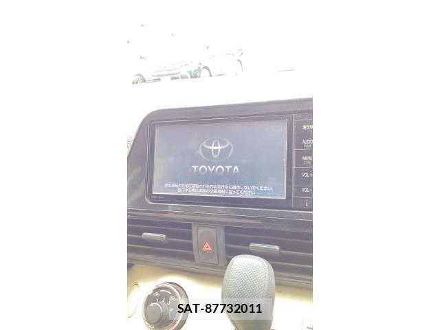 Toyota SIENTA 2016-05 8850639-10