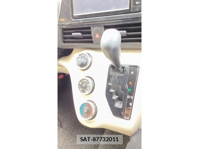 Toyota SIENTA 2016-05 8850639-12