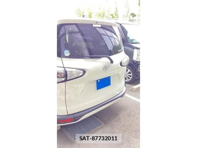 Toyota SIENTA 2016-05 8850639-1