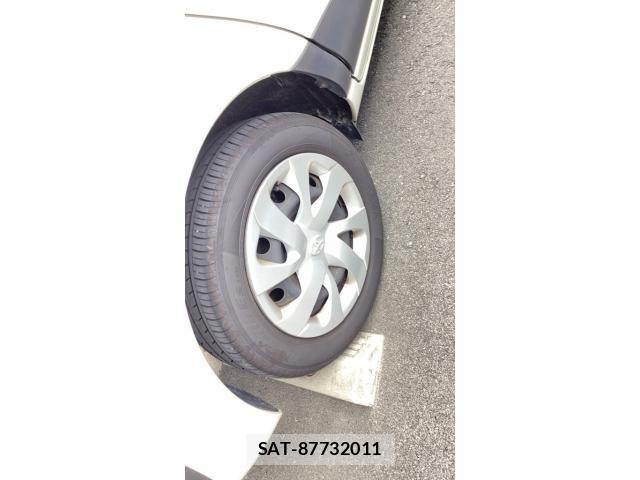 Toyota SIENTA 2016-05 8850639-2
