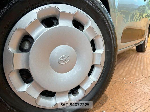 Toyota SIENTA 2023-05 8850631-12