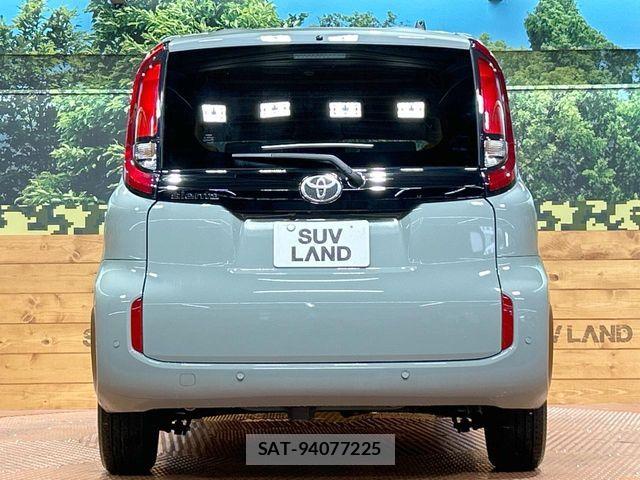 Toyota SIENTA 2023-05 8850631-14