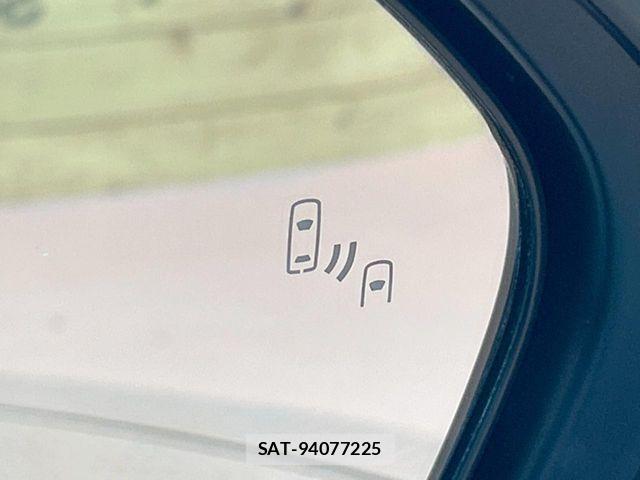 Toyota SIENTA 2023-05 8850631-4