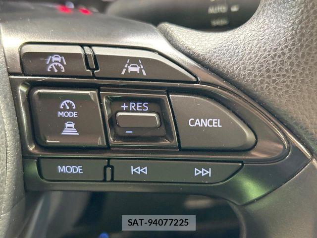 Toyota SIENTA 2023-05 8850631-6