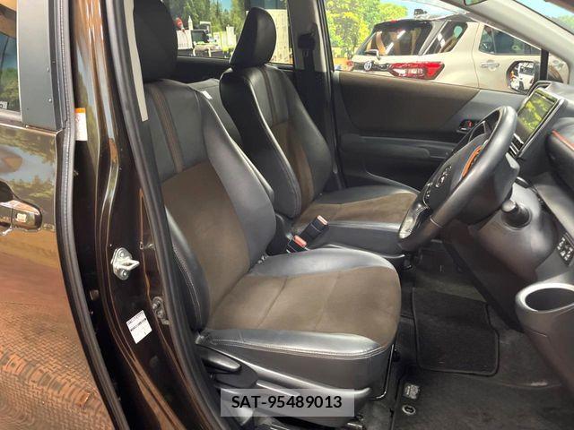 Toyota SIENTA 2019-08 8849841-7