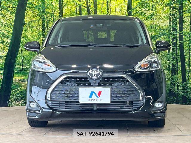 Toyota SIENTA 2019-04 8849884-14