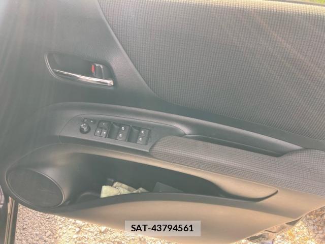 Toyota SIENTA 2017-10 8850636-9