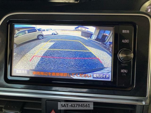Toyota SIENTA 2017-10 8850636-17