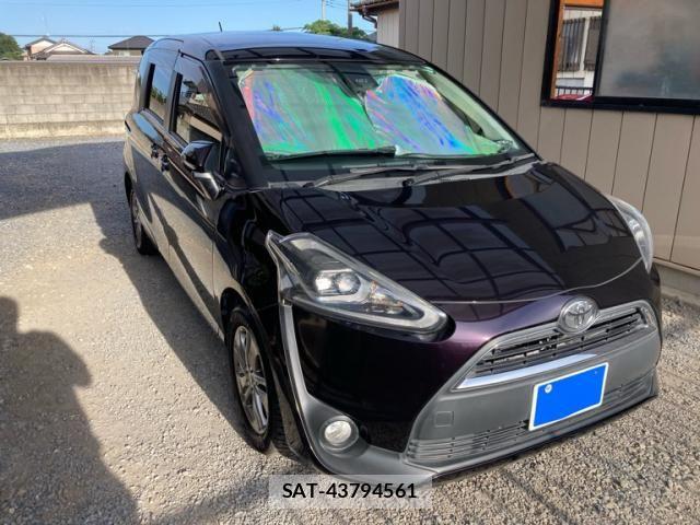 Toyota SIENTA 2017-10 8850636-1
