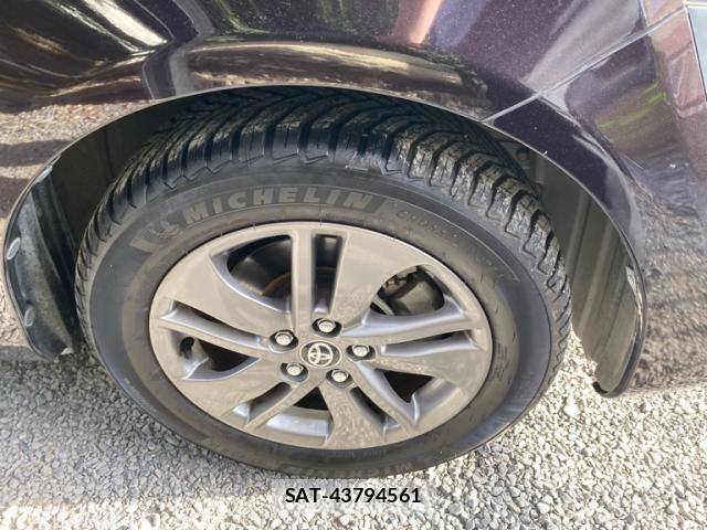 Toyota SIENTA 2017-10 8850636-3