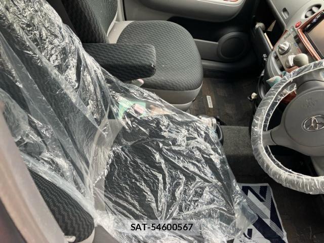 Toyota SIENTA 2006-06 8850640-10