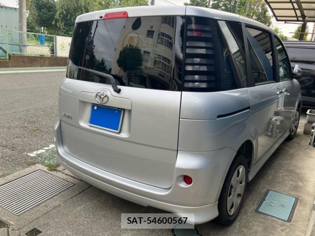 Toyota SIENTA 2006-06 8850640-3