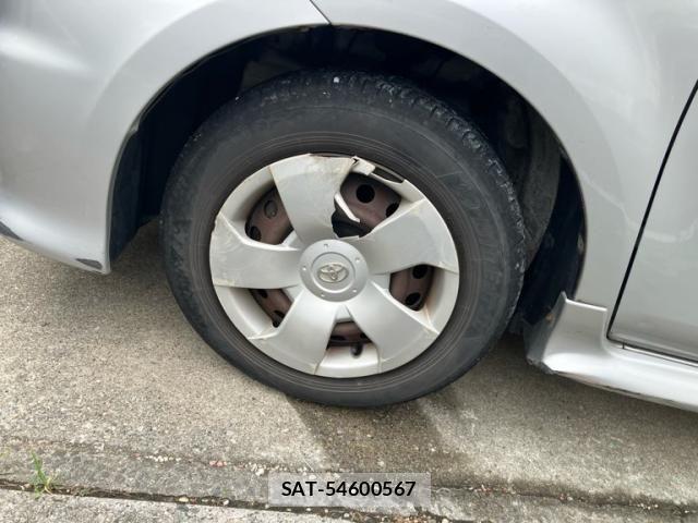 Toyota SIENTA 2006-06 8850640-4