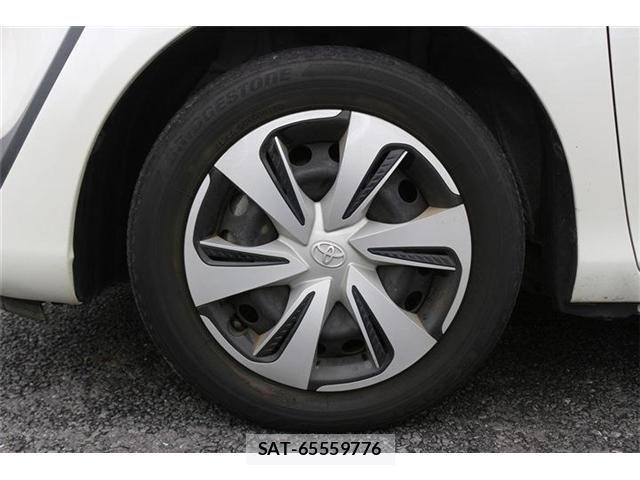 Toyota SIENTA 2019-03 8850634-18