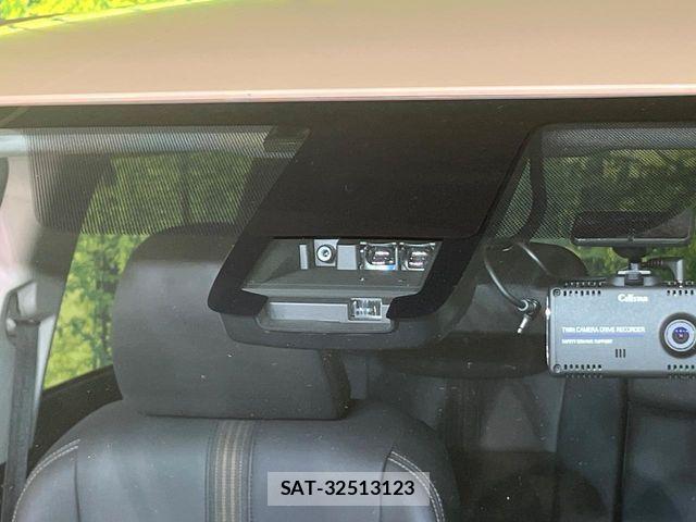 Toyota SIENTA 2020-12 8850632-3