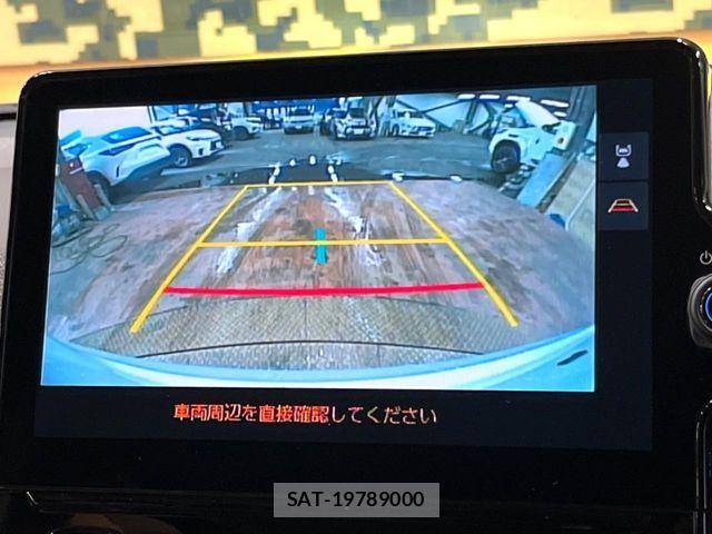 Toyota SIENTA 2023-03 8850629-3