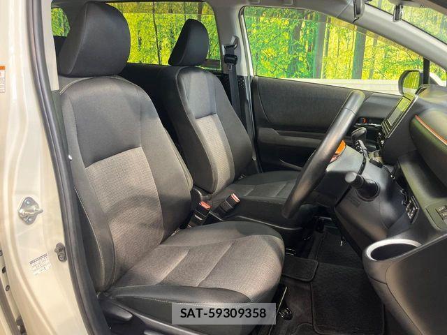 Toyota SIENTA 2020-02 8872058-7